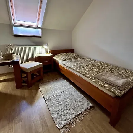 Maison d'hôtes Bakova Jama 4*